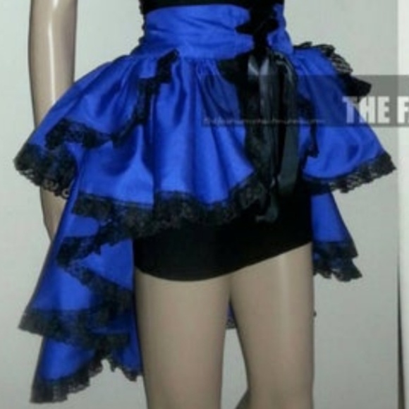 Bustle Corset Halloween Costume - Picture 1 of 5